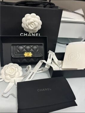 CHANEL Boy Card Holder